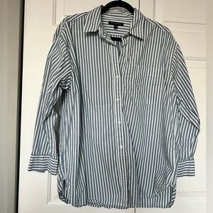 Banana Republic size medium striped button up